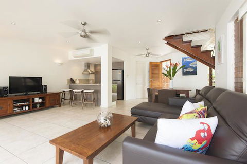 6 Templemoon - Accommodation Adelaide 1