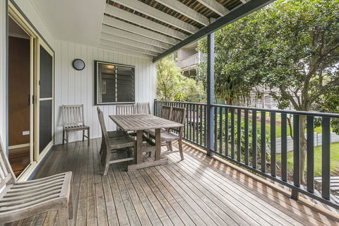 A Turtle House - Accommodation Adelaide 2