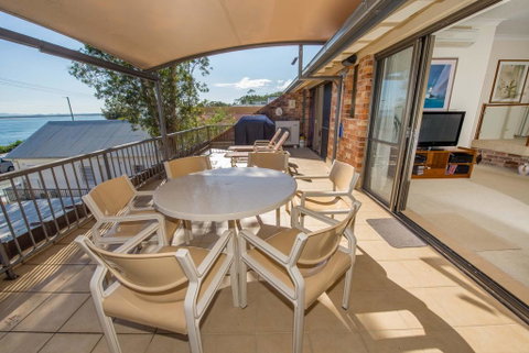 A Yachtsmans Rest, Unit 4/37 Victoria Parade - Accommodation Adelaide 1