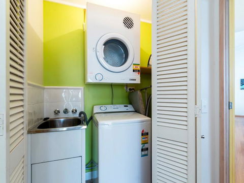 Aaronvale - Accommodation Adelaide 0