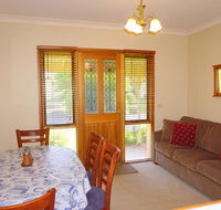 Abrigo Apartment - Accommodation Adelaide