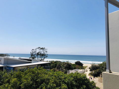 Absolute Beachfront - Cabarita Beach - Ocean Views - 3 Bed Apartment - Accommodation Adelaide 0
