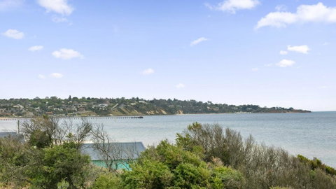 ABSOLUTE BEACHFRONT - FRANKSTON - Accommodation Adelaide 1