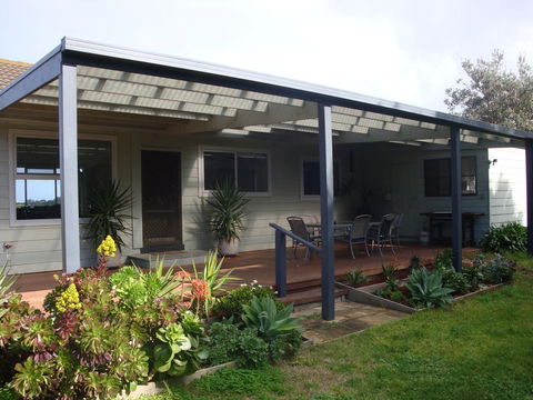 Absolute Waterfront - Accommodation Adelaide 0