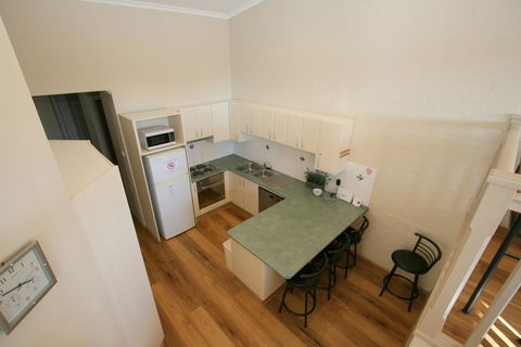 Acacia 5/2 Kirwan Close - Accommodation Adelaide 3