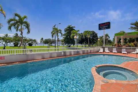 Acacia Court Hotel - Accommodation Adelaide 1