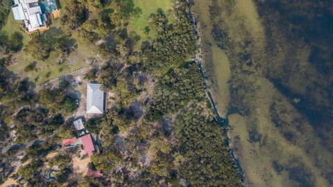 Acacia Lakehouse - The Lake At Your Doorstep - Accommodation Adelaide 1