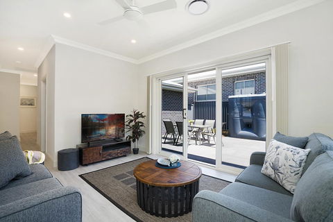 Accommodation Hunter - Adams Street Maitland - Accommodation Adelaide 1