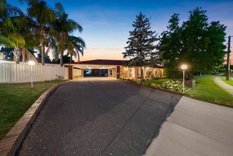 Econo Lodge Border Gateway Wodonga - Accommodation Adelaide 4