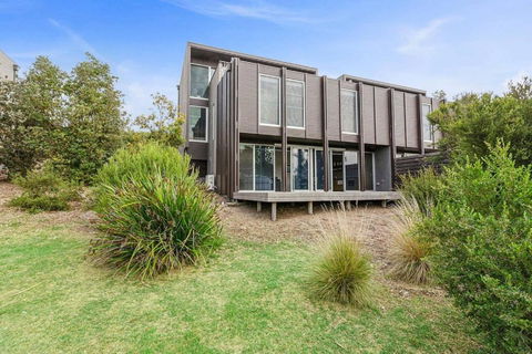 DREW Golfers Delight Close To St Andrews Beach - Accommodation Adelaide 1
