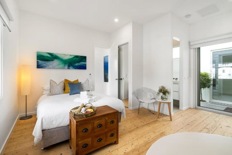 Eastern Beach Retreat - Accommodation Adelaide 2