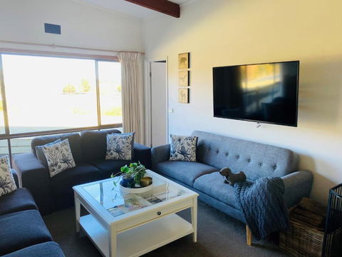 ELM Accommodation - Merrijig - Accommodation Adelaide 4