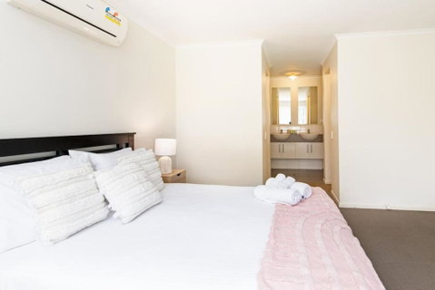 Family Home For A Fiesta - Accommodation Adelaide 1