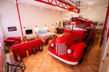 Fire Station Inn with Accommodation Adelaide
