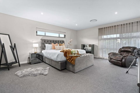 Family Vacation Escapade Shops Beach And Sun Await - Accommodation Adelaide 4