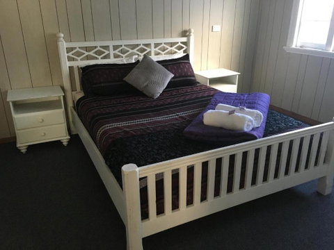 Goondihill Hotel - Accommodation Adelaide 4