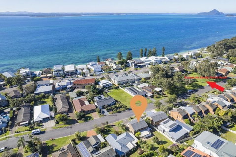 Hanks Corlette House, 49 Pantowora St - Pet Friendly, Air Con, Boat Parking, Wi-Fi - Accommodation Adelaide 0