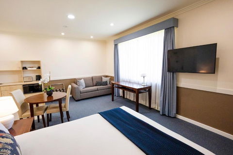 Hawkesbury Race Club Motel - Accommodation Adelaide 2
