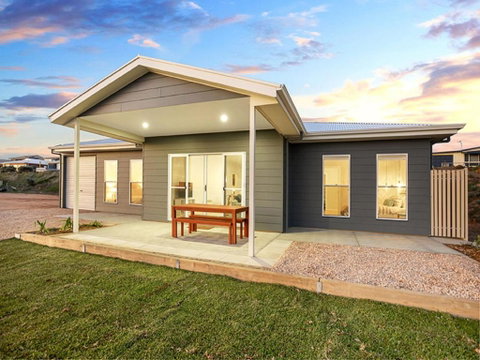 High Tide - Beachfront Pet-friendly - Accommodation Adelaide 1