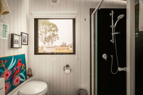 Hunters Inn By Tiny Away - Accommodation Adelaide 1