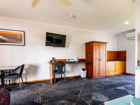 Hotel Renmark - Accommodation Adelaide 2