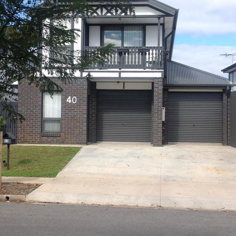Agathas At Seacombe Gardens - Accommodation Adelaide 3
