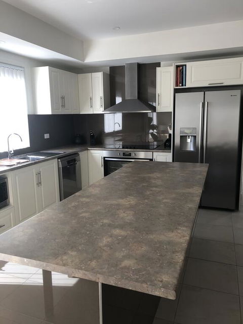 Agathas At Seacombe Gardens - Accommodation Adelaide 1