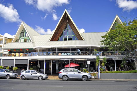 Airlie Waterfront Accommodation - Accommodation Adelaide 0