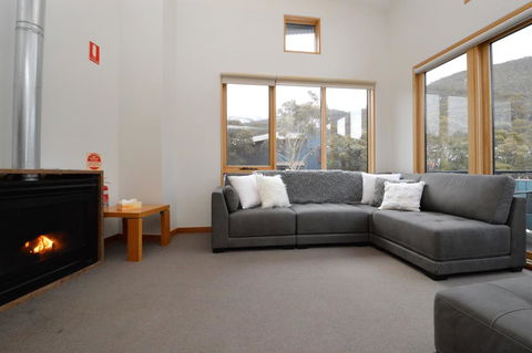 Akuna 3 - Accommodation Adelaide 1