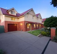Albury Suites - Schubach Street - Accommodation Adelaide