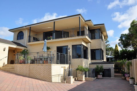 Alfred Cove Short Stay - Accommodation Adelaide 0