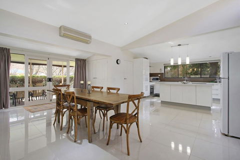 Alinga Longa Residence 4 Bedroom With Pool - Accommodation Adelaide 0