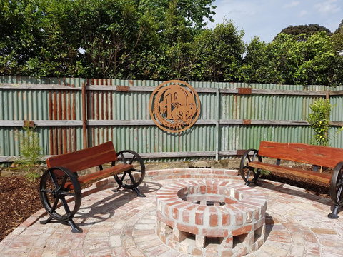 Alkira - Accommodation Adelaide 1