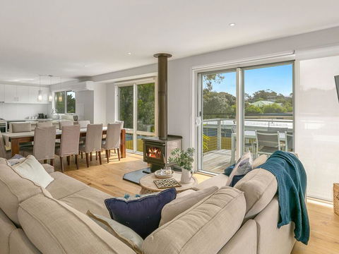All Decked Out - Accommodation Adelaide 2