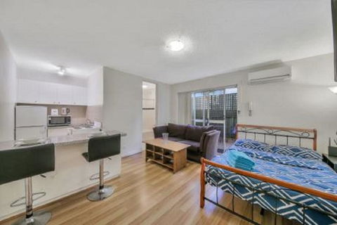 Alma Rd Melbourne Apartments - Accommodation Adelaide 0