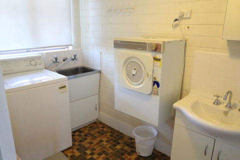 Alpha 8 - Accommodation Adelaide 3