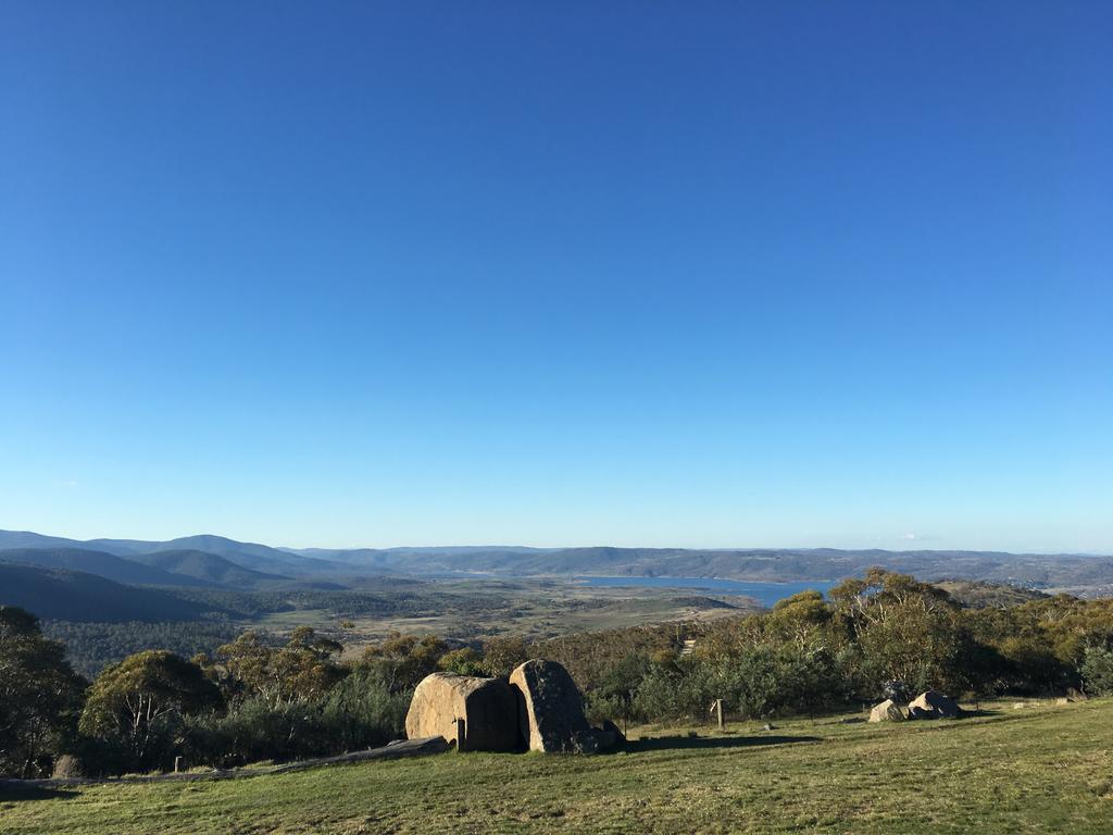 Coolumbooka NSW Accommodation Adelaide