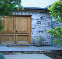 Amaroo - modern luxurious and chic - Accommodation Adelaide