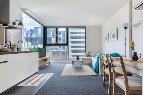 Apartment On BOURKE St - HEART Of Melbourne CBD. - Accommodation Adelaide 0