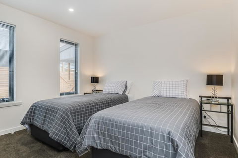 Apartments On Fraser Bicheno - Accommodation Adelaide 3