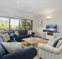 APOLLO BAY HOLIDAY HOUSE - walk to beach  wifi - Accommodation Adelaide