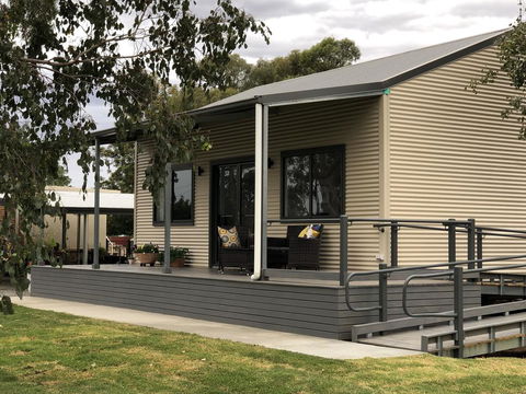 Appleyard BnB - Accommodation Adelaide 0