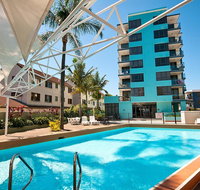 Aqualine Apartments On The Broadwater - Accommodation Adelaide