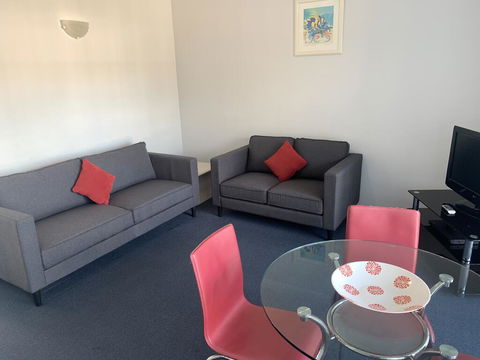 Aquarius Apartments Mollymook - Accommodation Adelaide 1