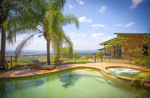 Aquila - Accommodation Adelaide 0