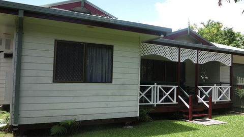 Arcadia Gardens 1/44 McCabe CRescent - Accommodation Adelaide 0