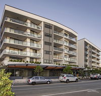 Arise Hedge - Accommodation Adelaide