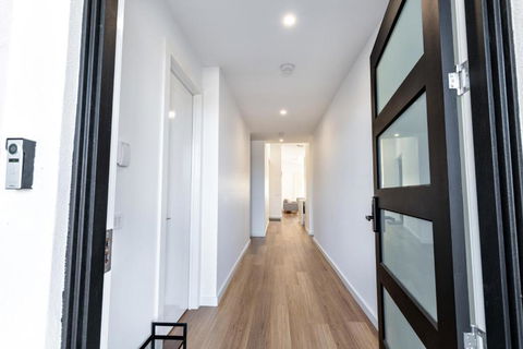 Luxury Home Away From Home - Accommodation Adelaide 2