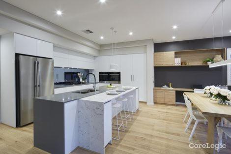 Luxury Bedrooms In A Resort Style Home - Accommodation Adelaide 3