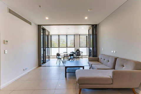 Modern 2B With Loft Bed Parking Central Mascot - Accommodation Adelaide 0